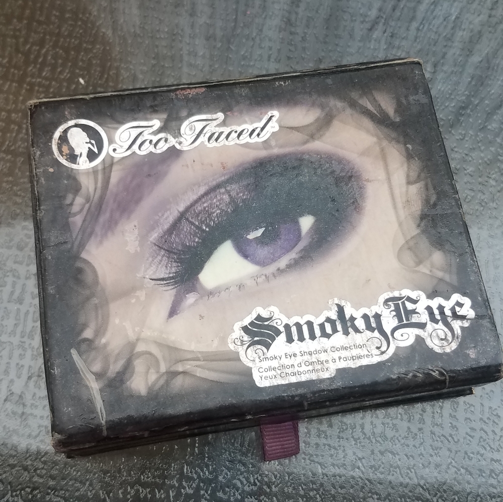 Too Faced Smokey Eye Palette
